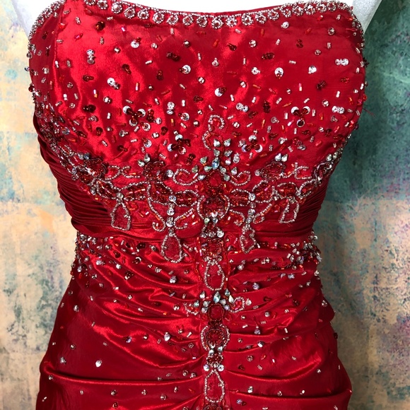 📌My Fashion Stunning Prom  - Ball - Formal - Homecoming Gown Richly Embroidered - Picture 3 of 15